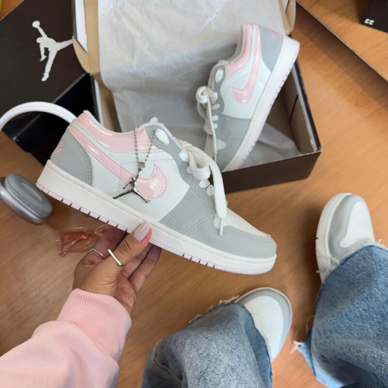 AIR JORDAN 1 LOW - CINZA / ROSA