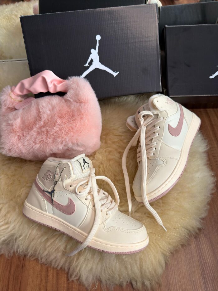 AIR JORDAN 1 MID SE - ROSE