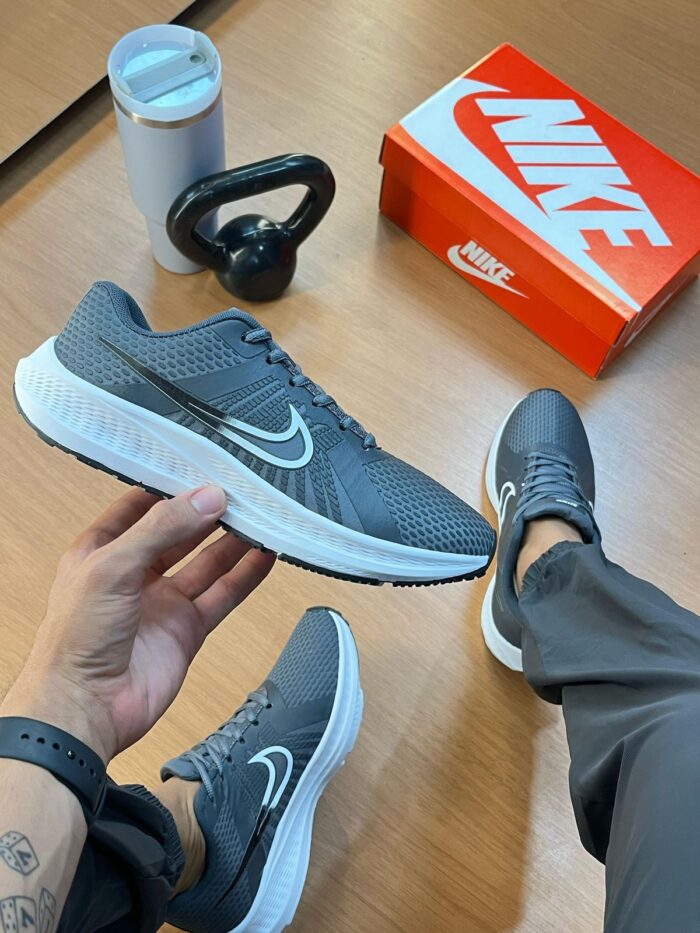 ZOOM PEGASUS - CINZA