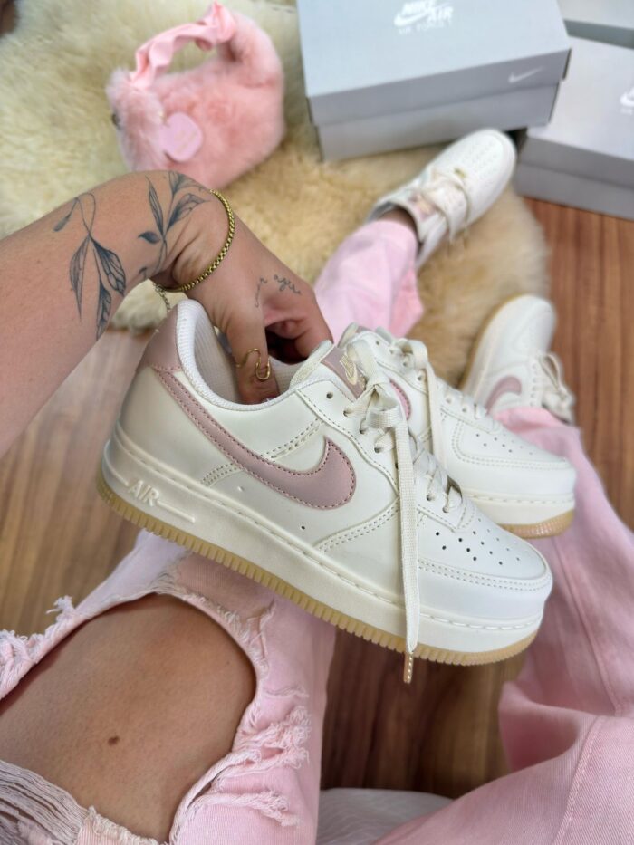 AIR FORCE 1 - BRANCO / ROSA - Imagem 4