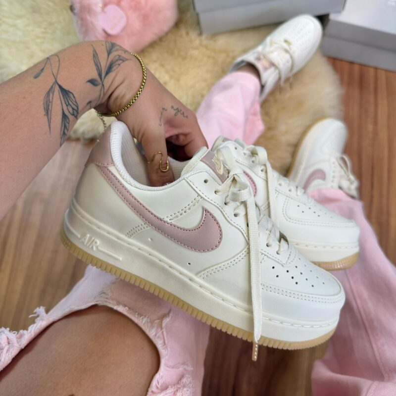 AIR FORCE 1 - BRANCO / ROSA