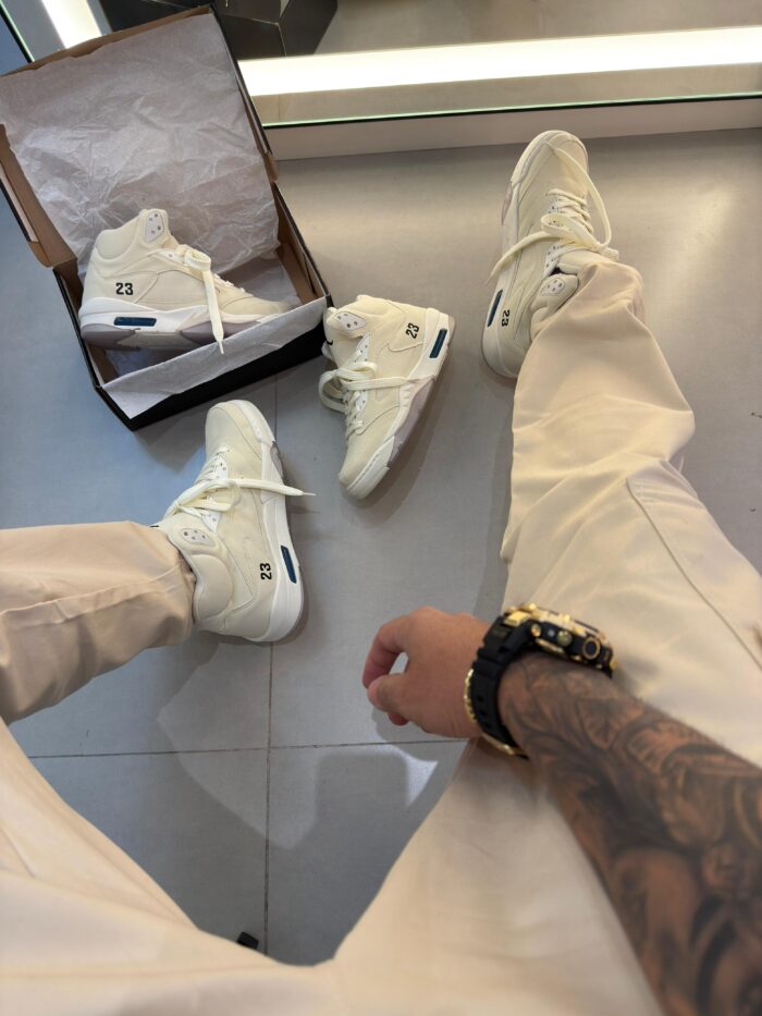 JORDAN 4 RETRÔ PREMIUM - Imagem 2