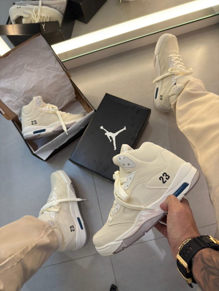 JORDAN 4 RETRÔ PREMIUM