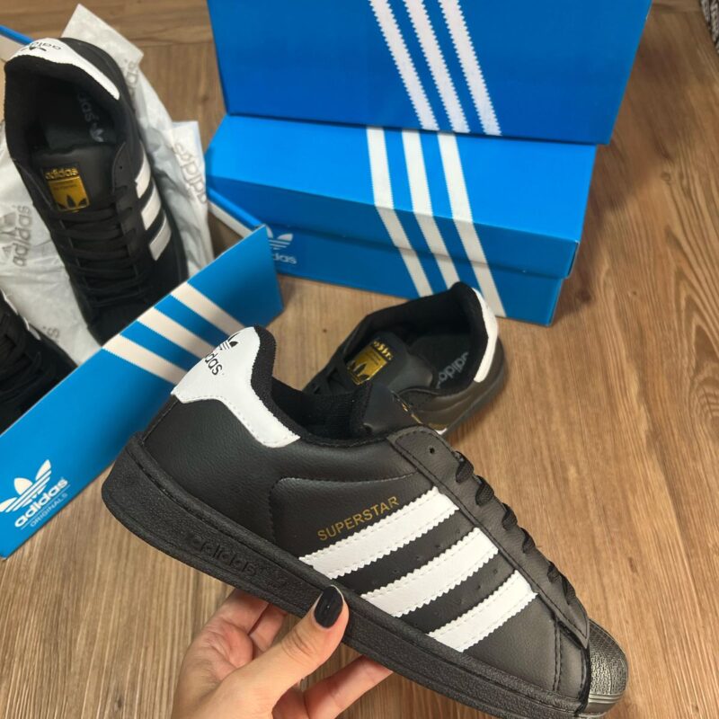 ADIDAS SUPERSTARS