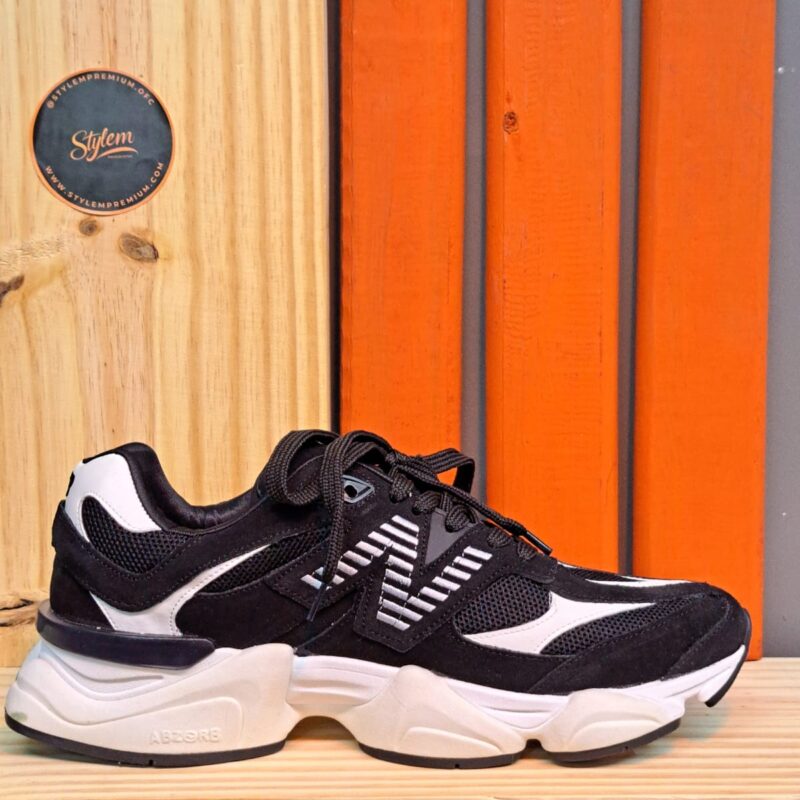 NEW BALANCE 9060 PRETO/BRANCO