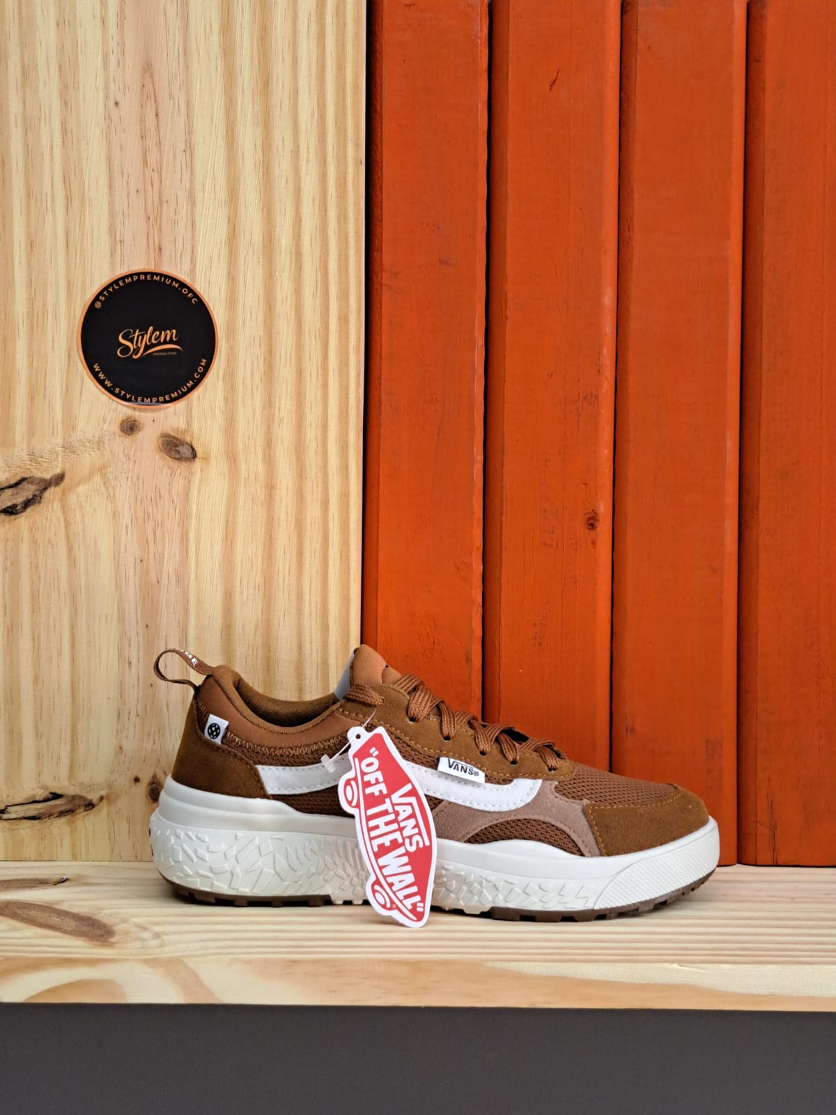 VANS ULTRARANGE MARROM