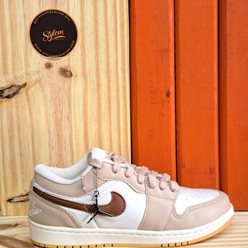 DUNK LOW ROSE